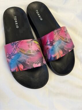 torrid Pink Tropical Print Slide Sandals